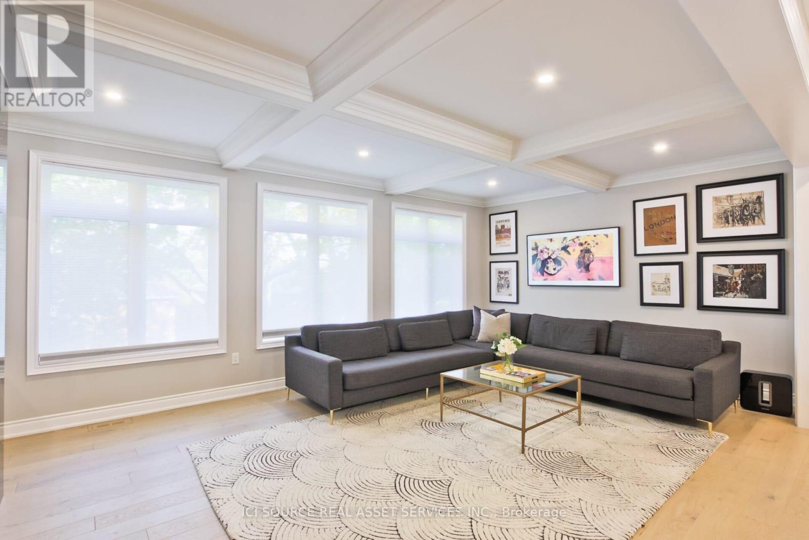 2nd Floor & 3rd Floor - 14 Kipling Grove Court, Toronto, Ontario  M9B 0C6 - Photo 10 - W13056168