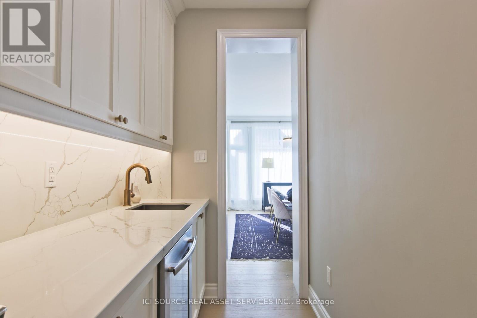 2nd Floor & 3rd Floor - 14 Kipling Grove Court, Toronto, Ontario  M9B 0C6 - Photo 16 - W13056168