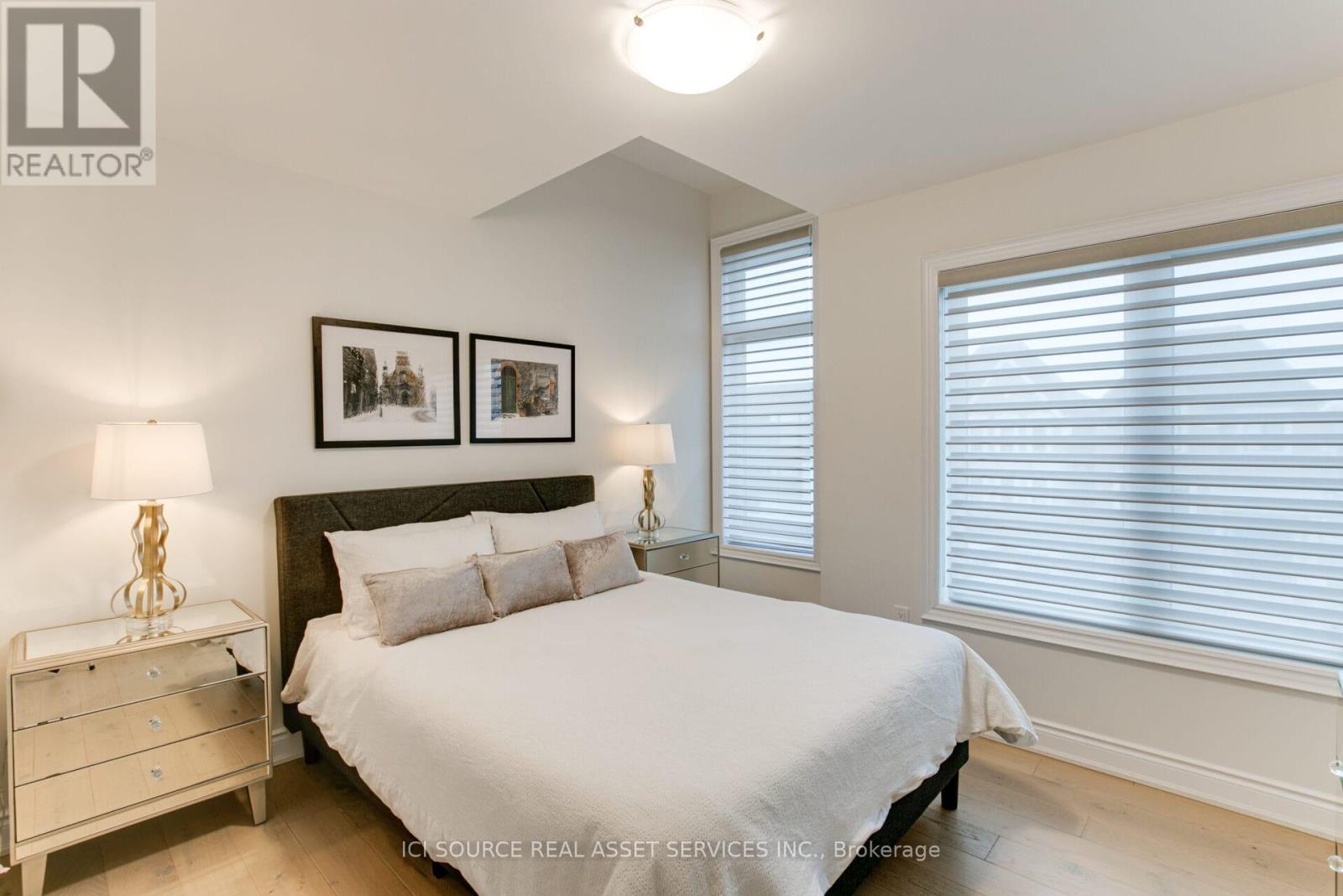 2nd Floor & 3rd Floor - 14 Kipling Grove Court, Toronto, Ontario  M9B 0C6 - Photo 31 - W13056168