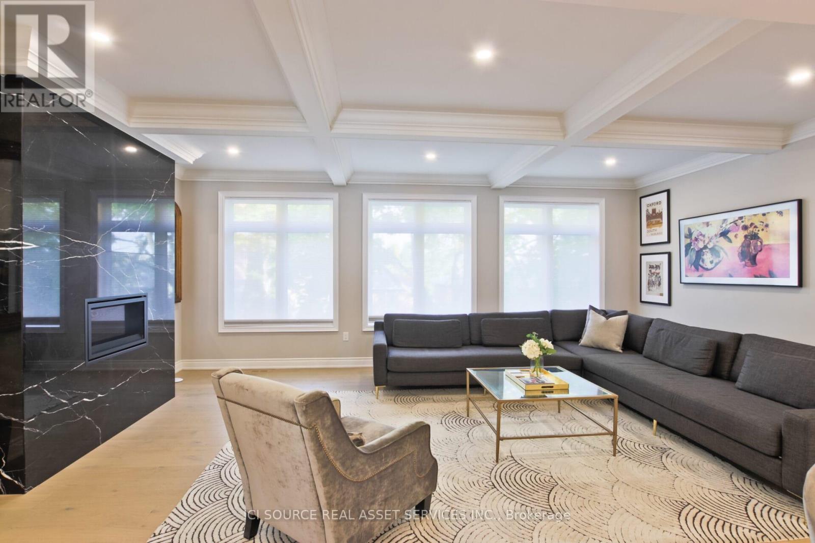 2nd Floor & 3rd Floor - 14 Kipling Grove Court, Toronto, Ontario  M9B 0C6 - Photo 9 - W13056168