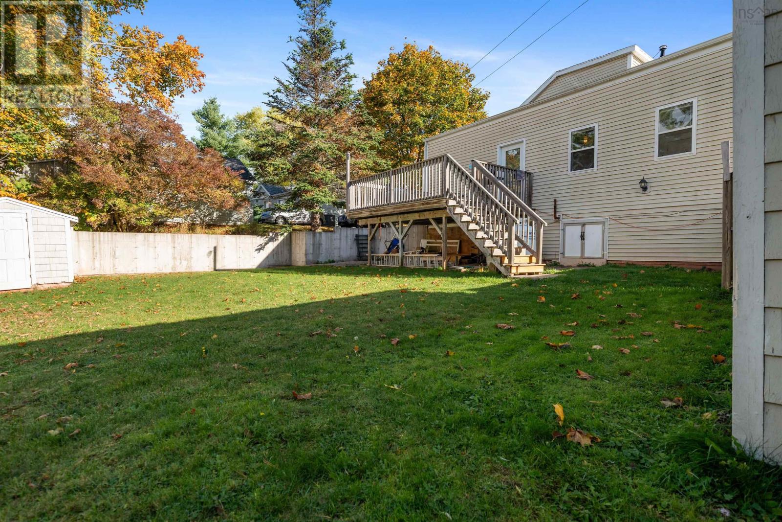 208 Pleasant Street, Truro, Nova Scotia  B2N 3S8 - Photo 32 - 202526671