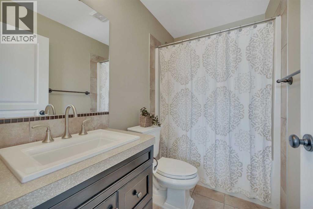 176 Ingle Close, Red Deer, Alberta  T4R 3S2 - Photo 29 - A2301218