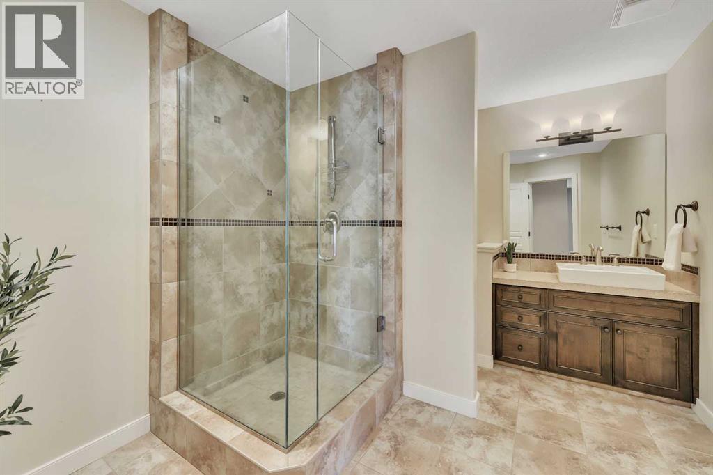 176 Ingle Close, Red Deer, Alberta  T4R 3S2 - Photo 39 - A2301218