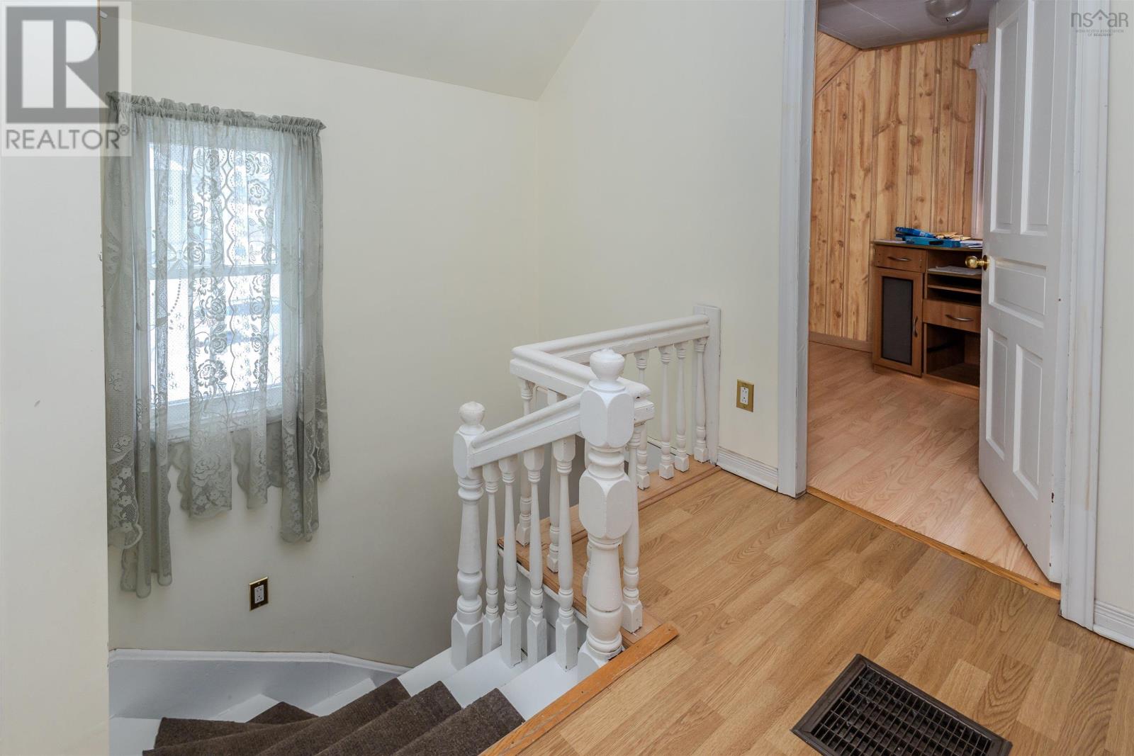 258 Terrace Street, Sydney, Nova Scotia  B1P 2M2 - Photo 15 - 202604025