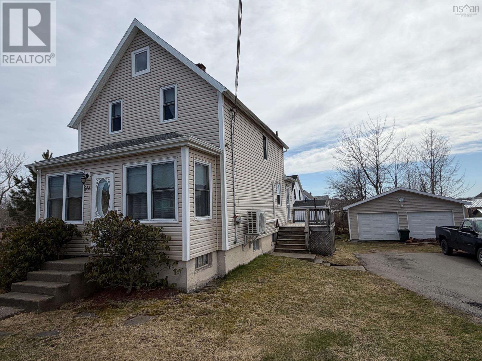 258 Terrace Street, Sydney, Nova Scotia  B1P 2M2 - Photo 1 - 202604025