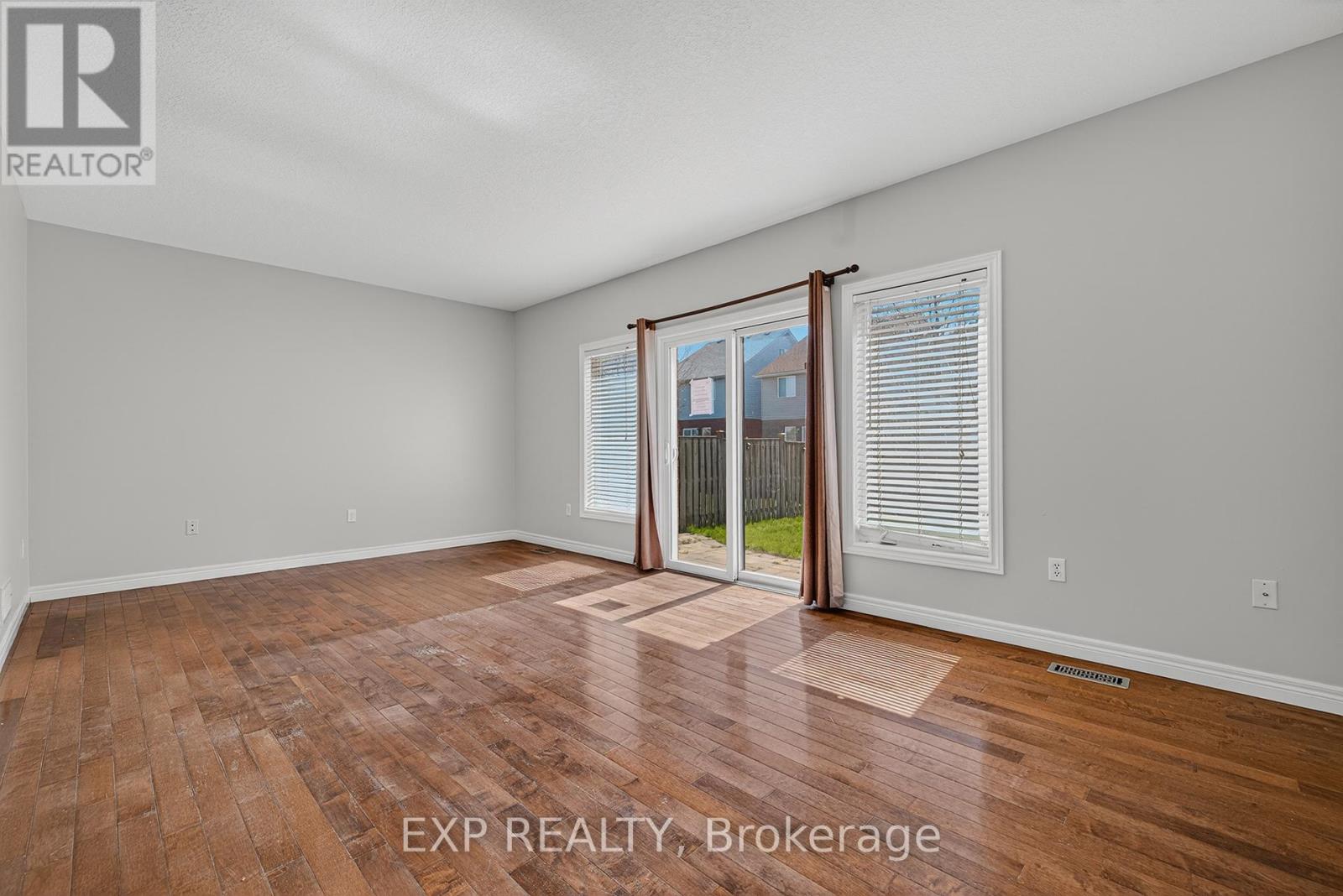 19 Sinclair Street, Guelph, Ontario  N1L 1S1 - Photo 12 - X13056120