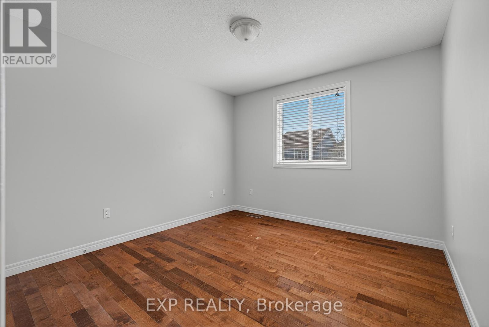 19 Sinclair Street, Guelph, Ontario  N1L 1S1 - Photo 18 - X13056120