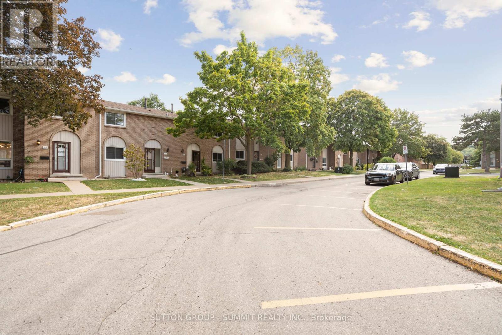 35 - 151 Gateshead Crescent, Hamilton, Ontario  L8G 3W1 - Photo 3 - X13056170