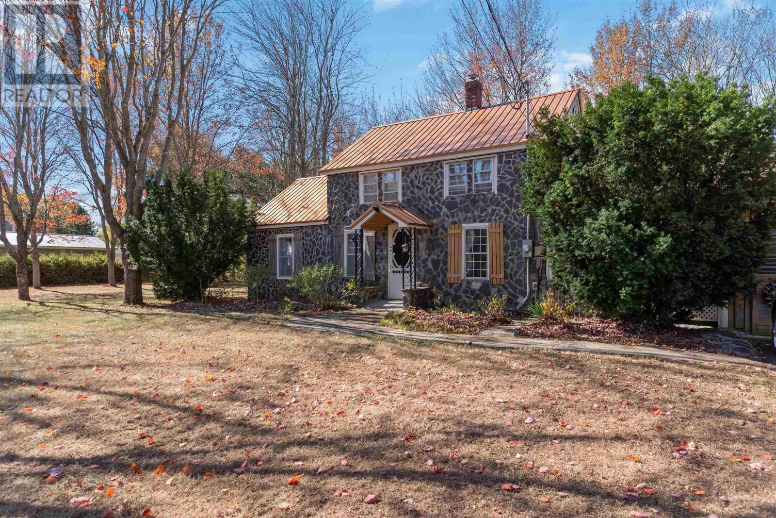 9387 Highway 10, Nictaux, Nova Scotia  B0S 1P0 - Photo 2 - 202525245