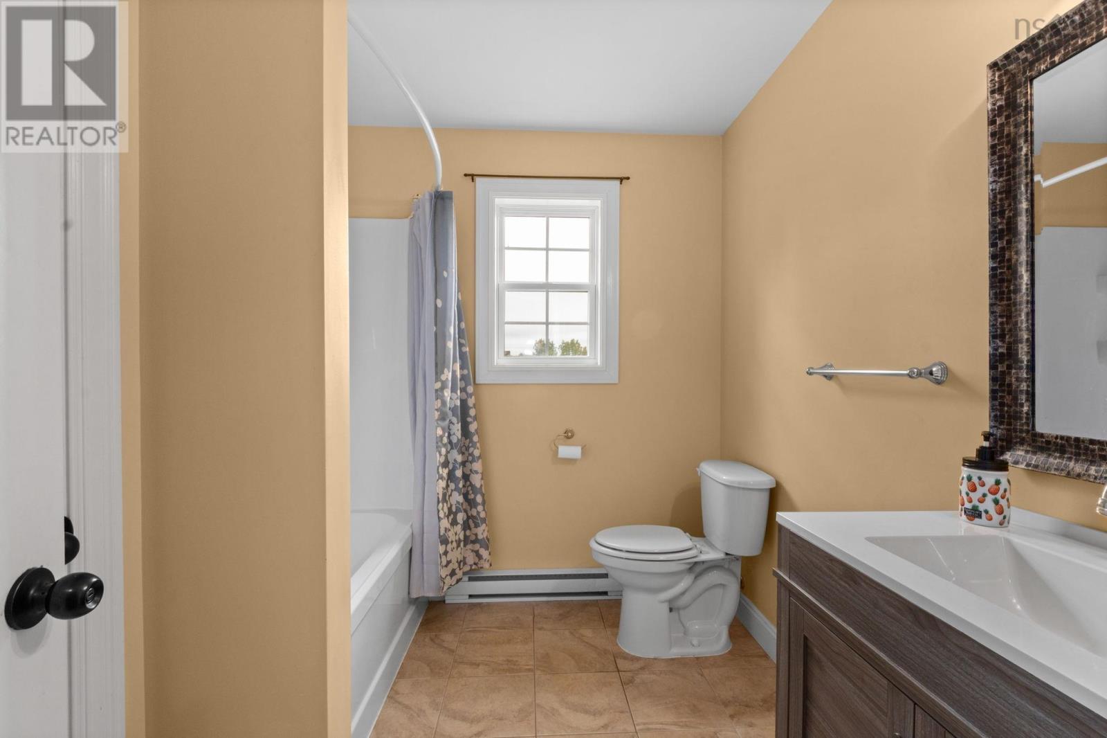 28 Forest Hill Road, Bridgewater, Nova Scotia  B4V 1T8 - Photo 28 - 202524313