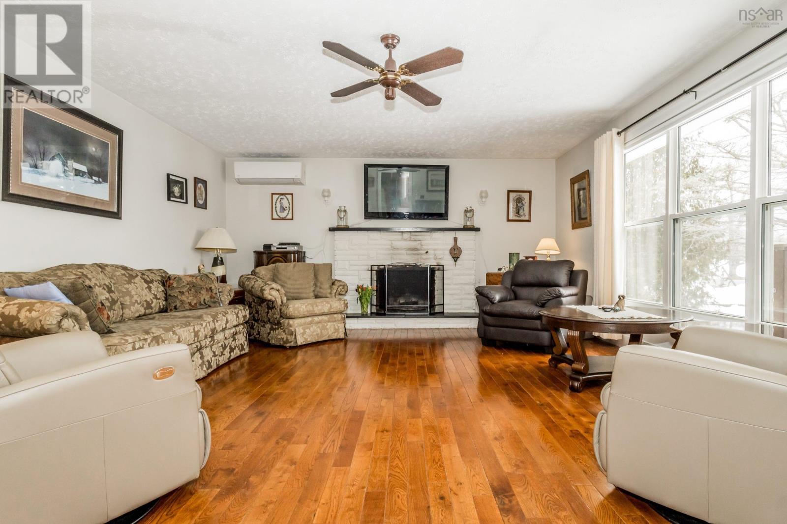 581 Highway 360, Somerset, Nova Scotia  B0P 1E0 - Photo 11 - 202604625