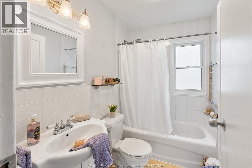 103 Orange Street, Leamington, Ontario  N8H 1R1 - Photo 13 - 26008531