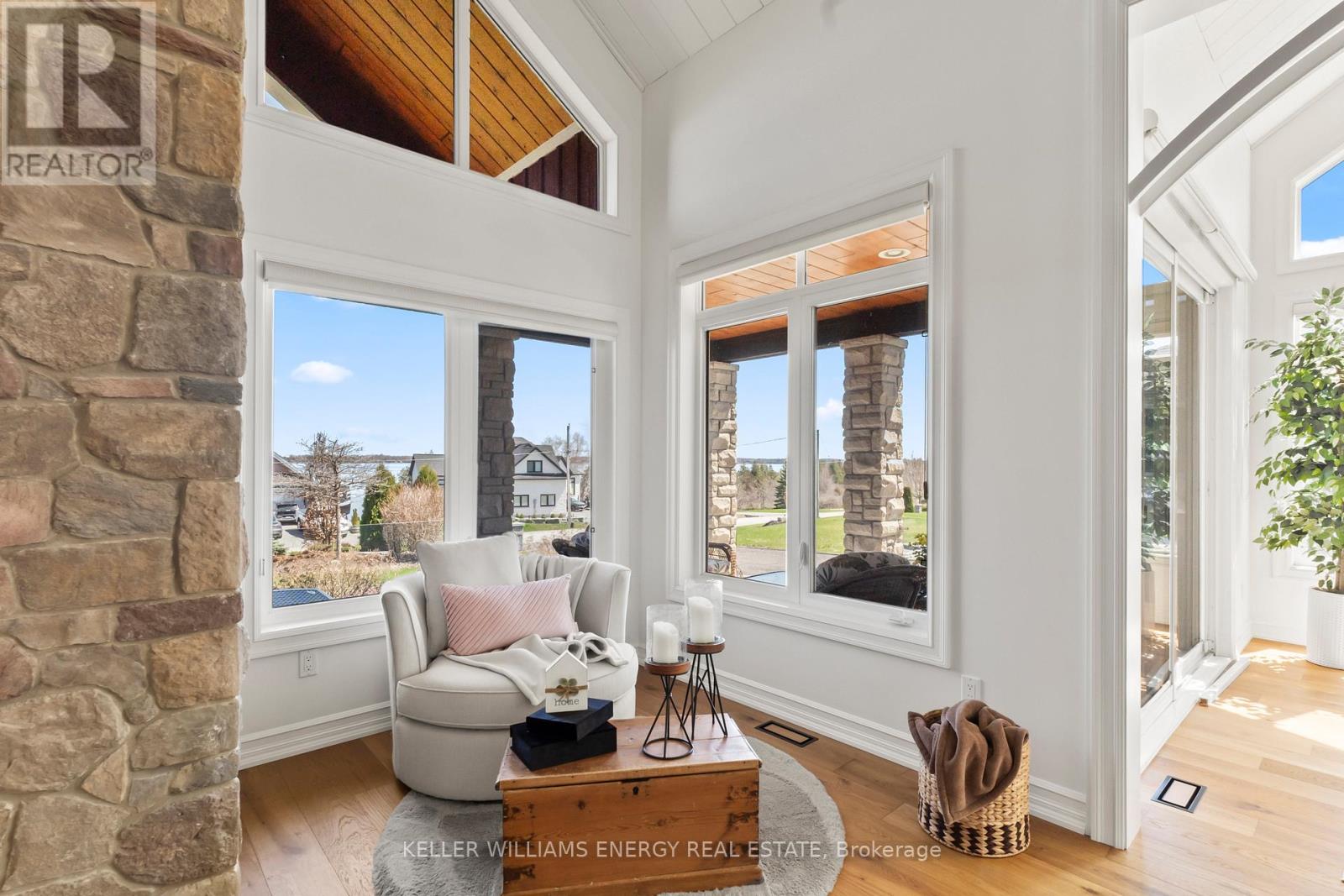 112 Peller Court, Kawartha Lakes (Verulam), Ontario  K0M 1A0 - Photo 11 - X13056248