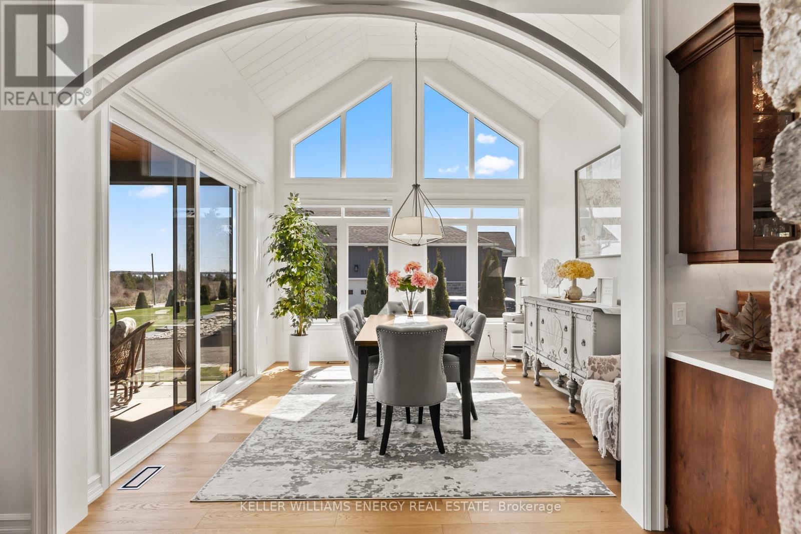 112 Peller Court, Kawartha Lakes (Verulam), Ontario  K0M 1A0 - Photo 9 - X13056248