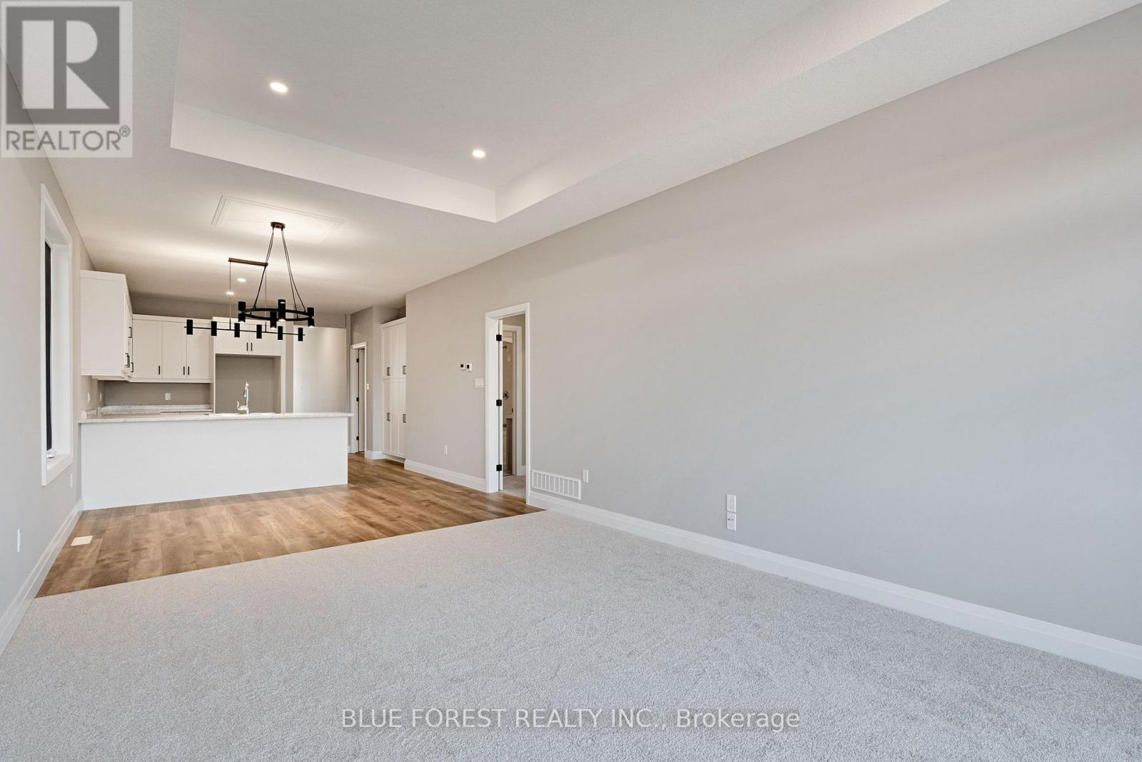 142 Shirley Street, Thames Centre, Ontario  N0M 2P0 - Photo 17 - X13056206