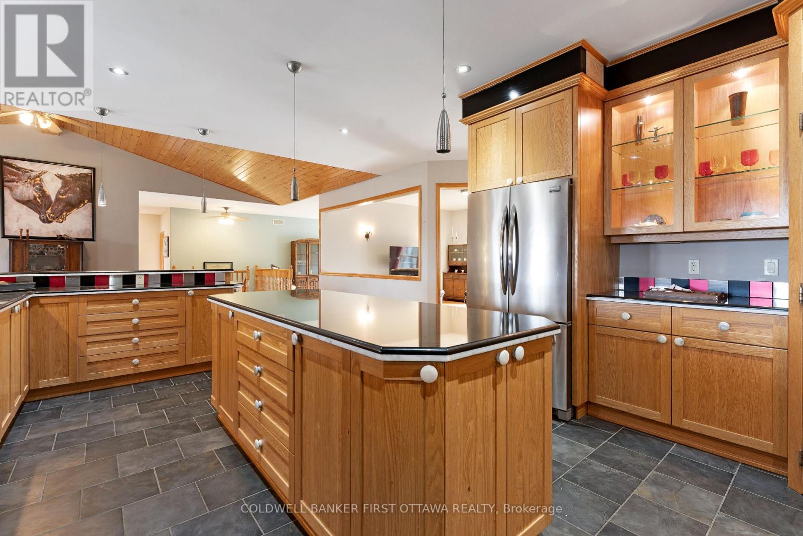 399 Grady Road E, Rideau Lakes, Ontario  K0G 1X0 - Photo 7 - X13056212