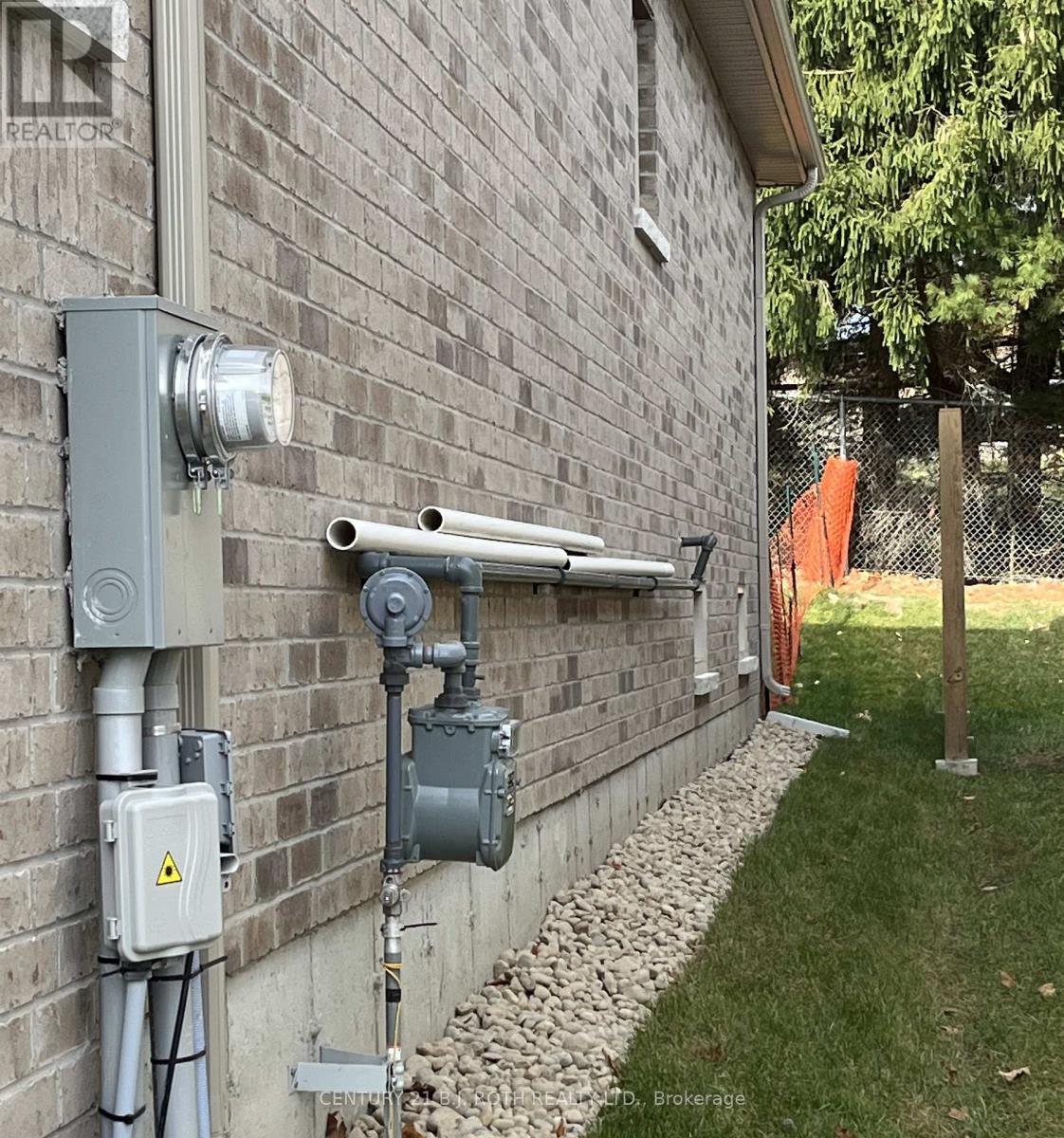 8 Revol Road, Penetanguishene, Ontario  L9M 0W8 - Photo 30 - S12706524