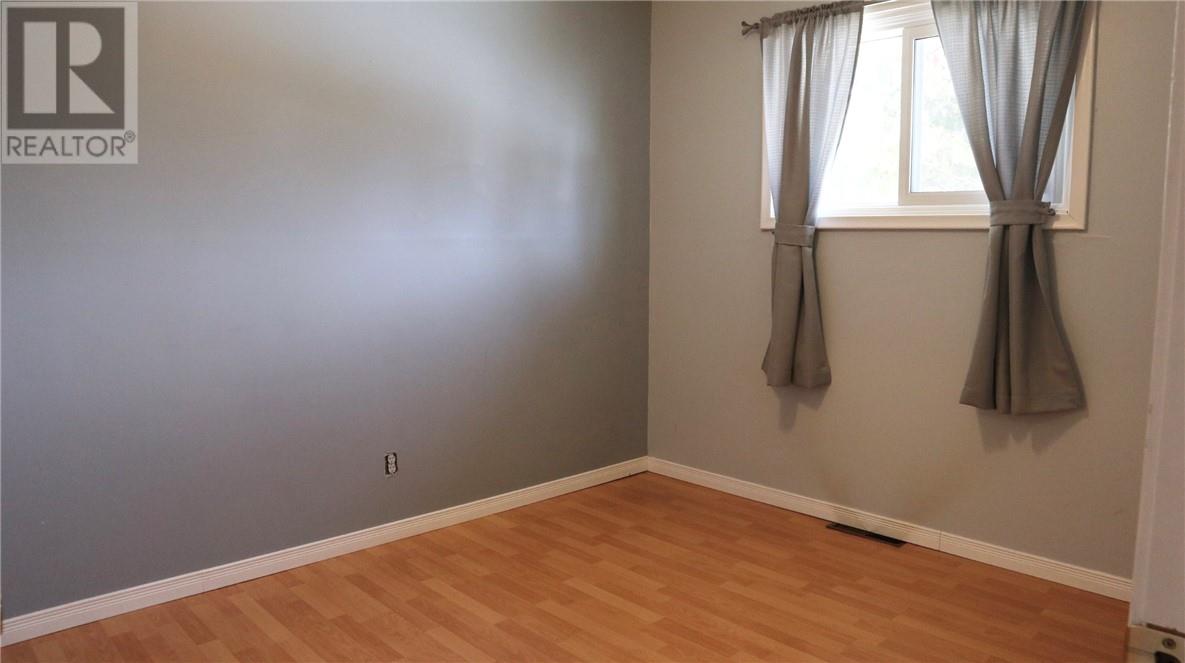 203 Fraser Avenue, Onaping, Ontario  P0M 2C0 - Photo 11 - 2127186