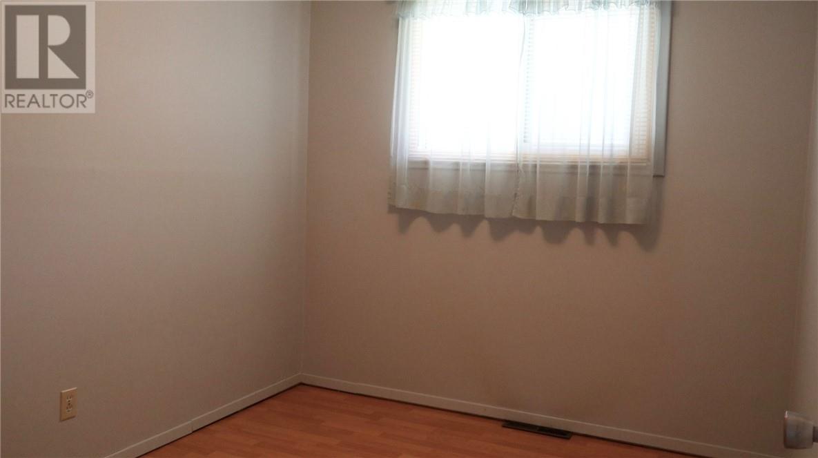 203 Fraser Avenue, Onaping, Ontario  P0M 2C0 - Photo 13 - 2127186