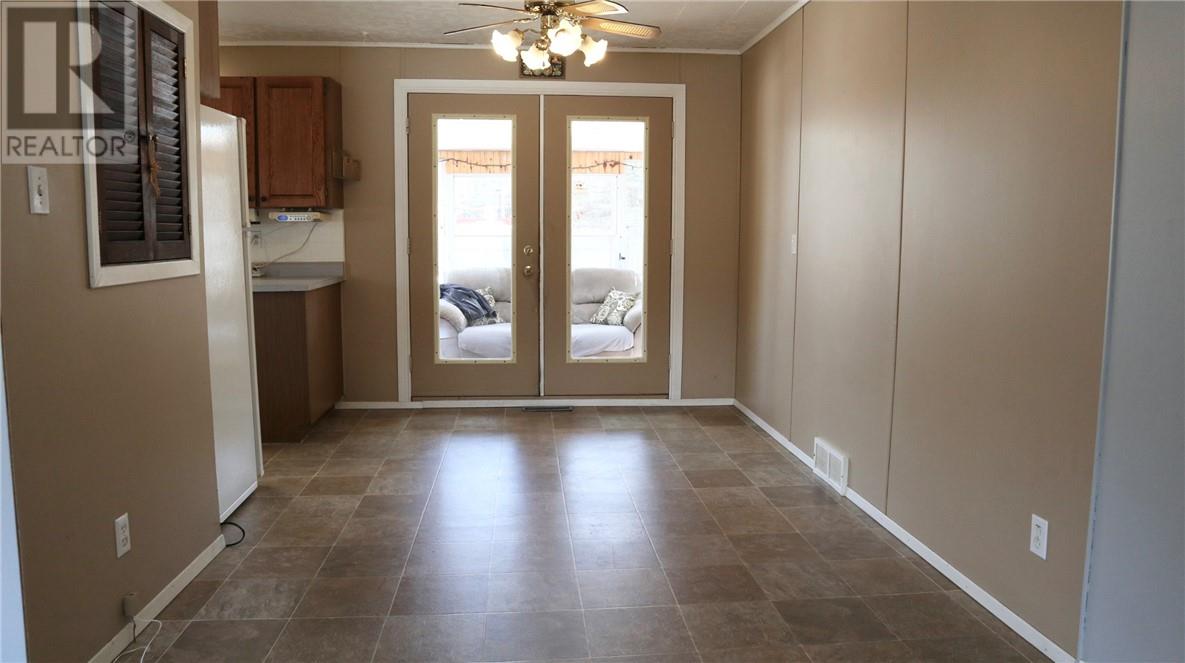 203 Fraser Avenue, Onaping, Ontario  P0M 2C0 - Photo 4 - 2127186