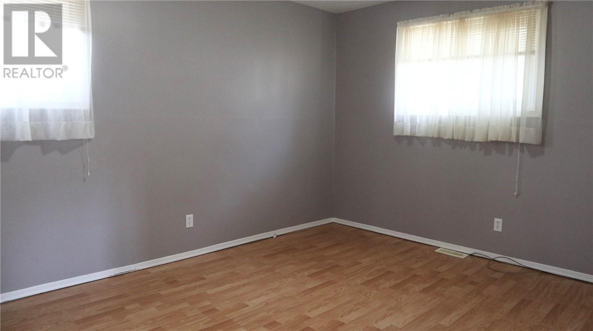 203 Fraser Avenue, Onaping, Ontario  P0M 2C0 - Photo 9 - 2127186