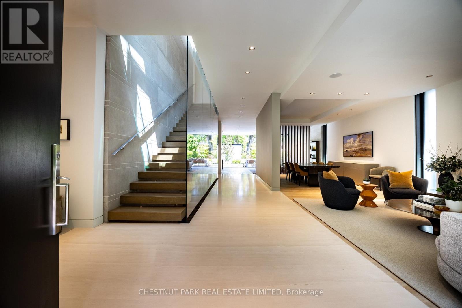 50 Teddington Park Avenue, Toronto, Ontario  M4N 2C6 - Photo 2 - C13056194