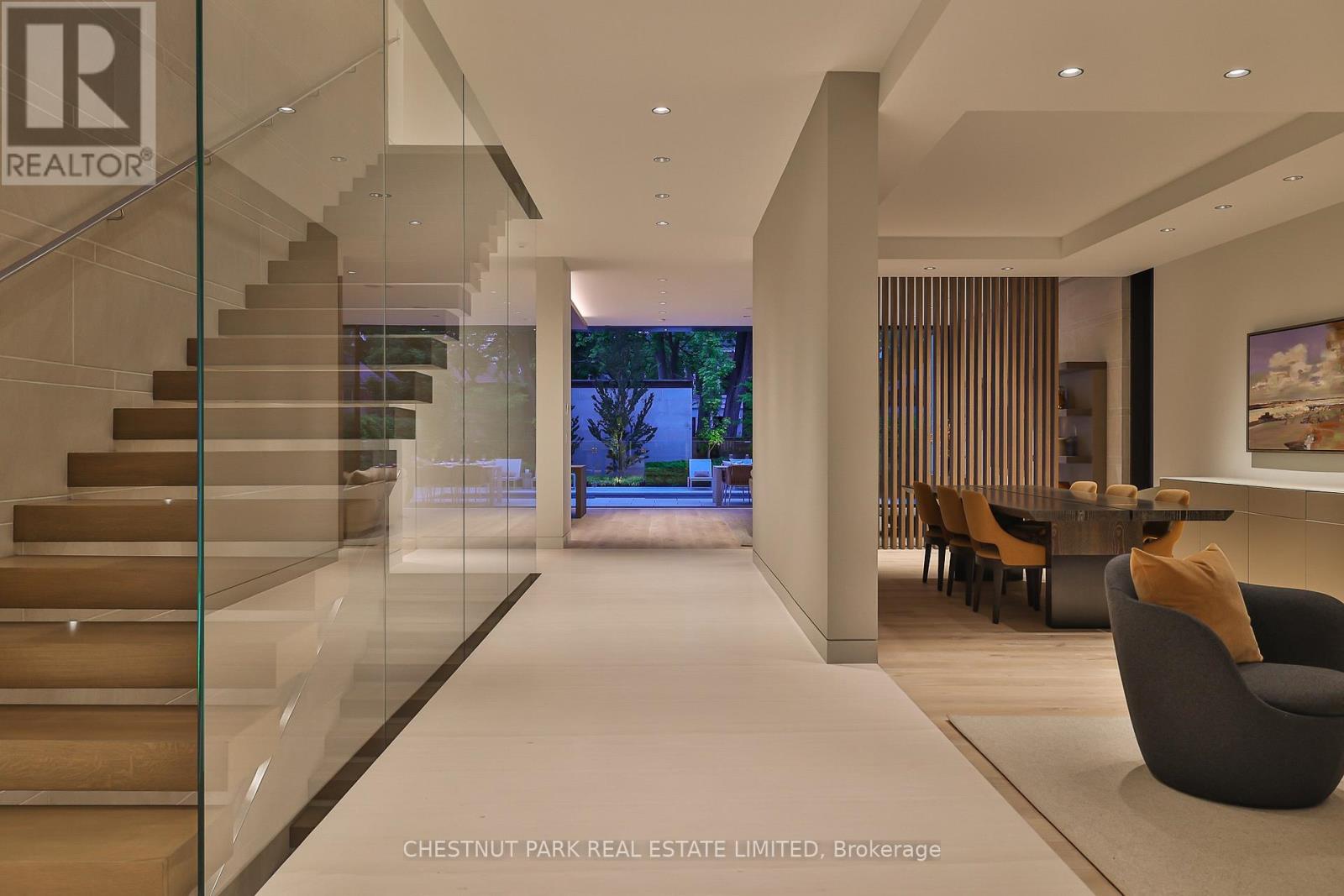 50 Teddington Park Avenue, Toronto, Ontario  M4N 2C6 - Photo 3 - C13056194