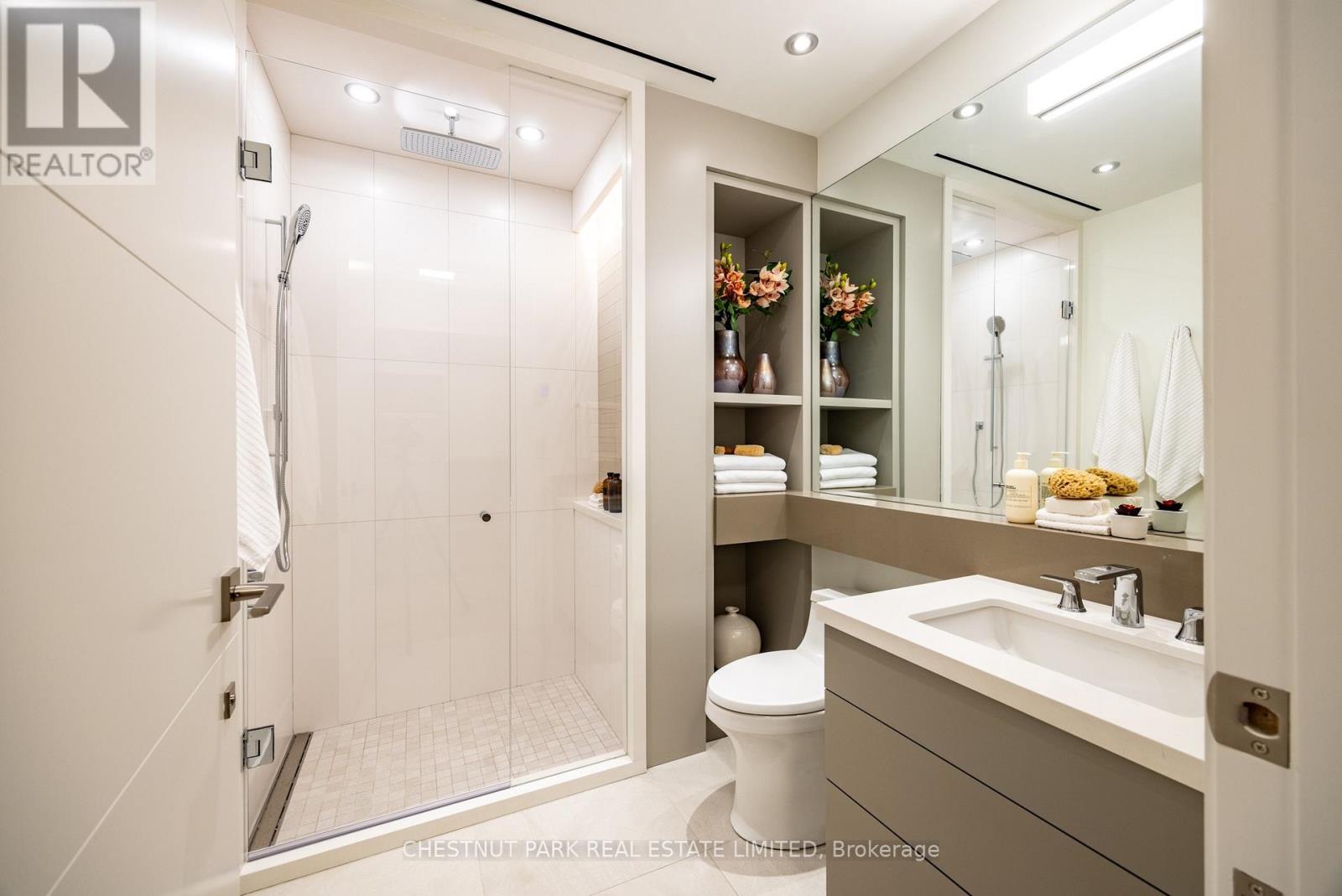 50 Teddington Park Avenue, Toronto, Ontario  M4N 2C6 - Photo 34 - C13056194