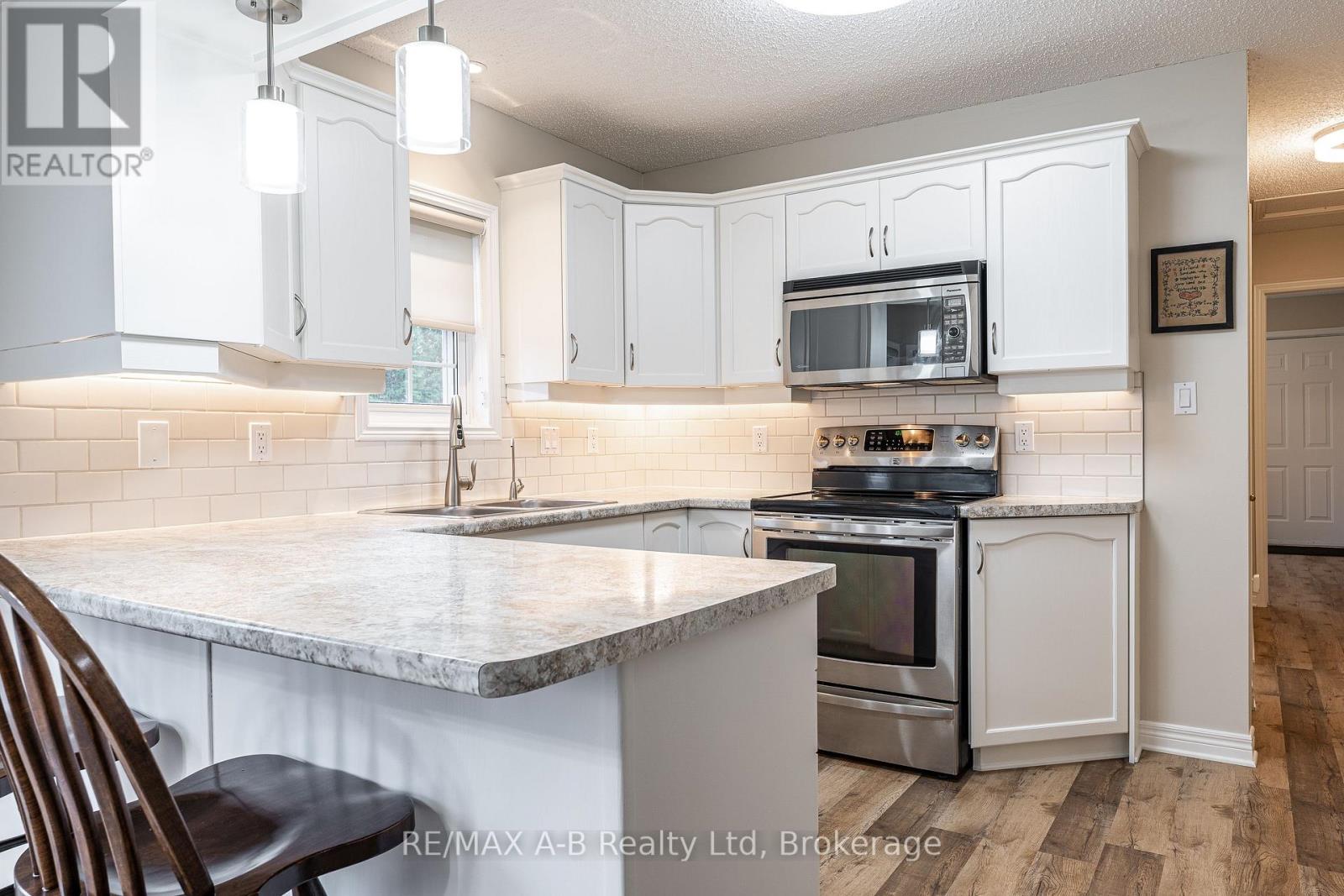 12 - 30 Ann Street, St. Marys, Ontario  N4X 1C8 - Photo 19 - X13056242