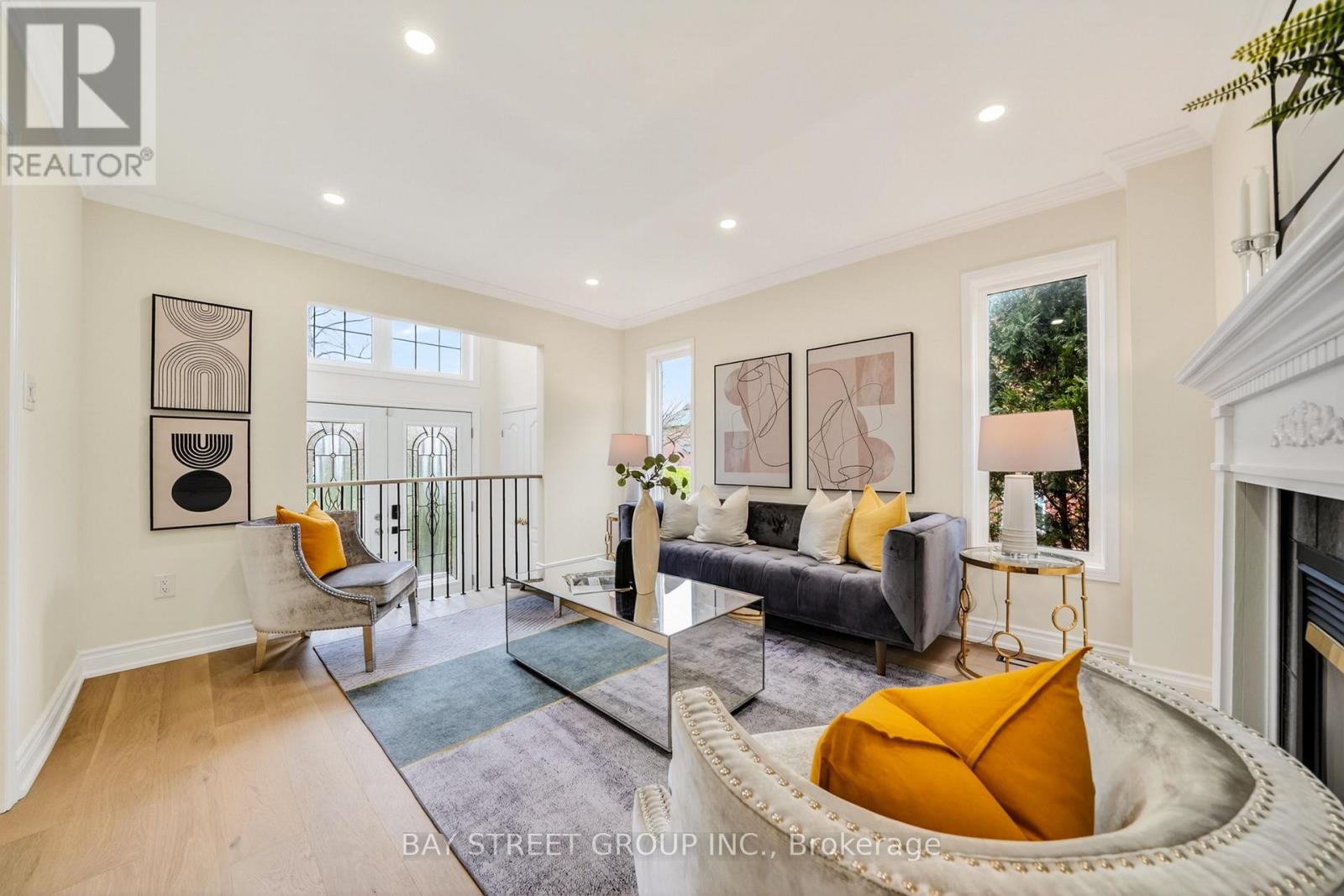 267 Wembley Road, Oakville, Ontario  L6H 6H3 - Photo 10 - W13056240