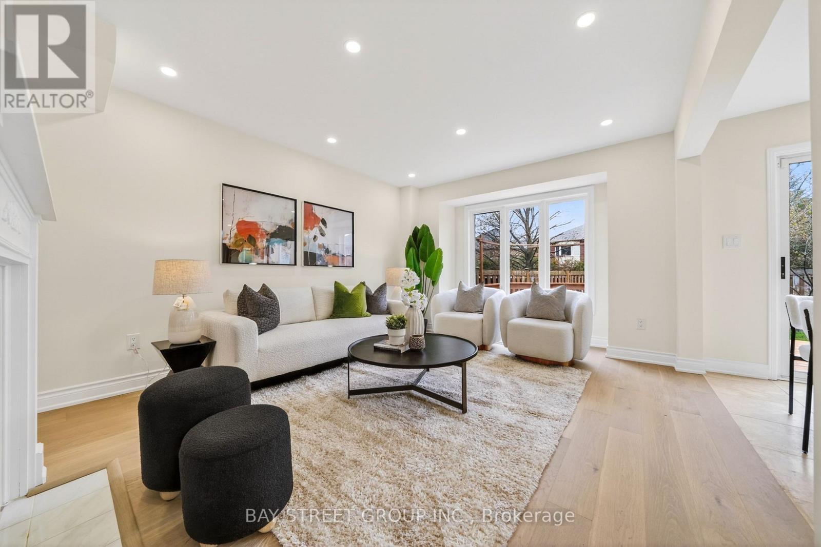 267 Wembley Road, Oakville, Ontario  L6H 6H3 - Photo 12 - W13056240