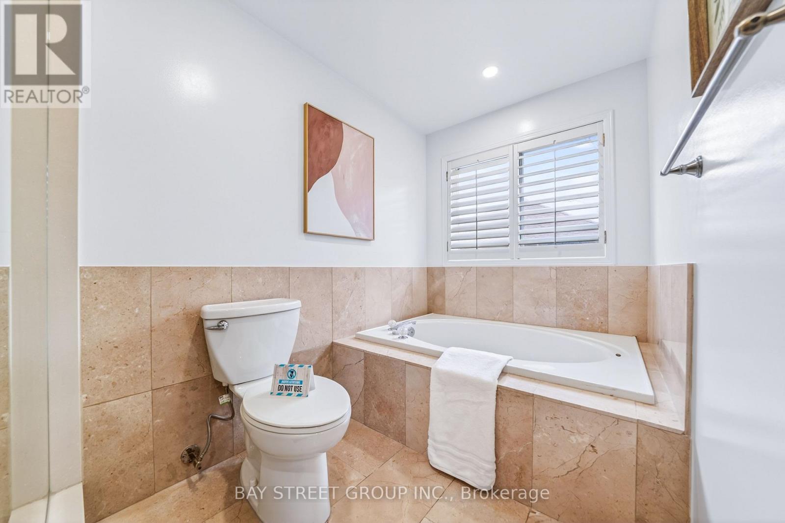 267 Wembley Road, Oakville, Ontario  L6H 6H3 - Photo 31 - W13056240