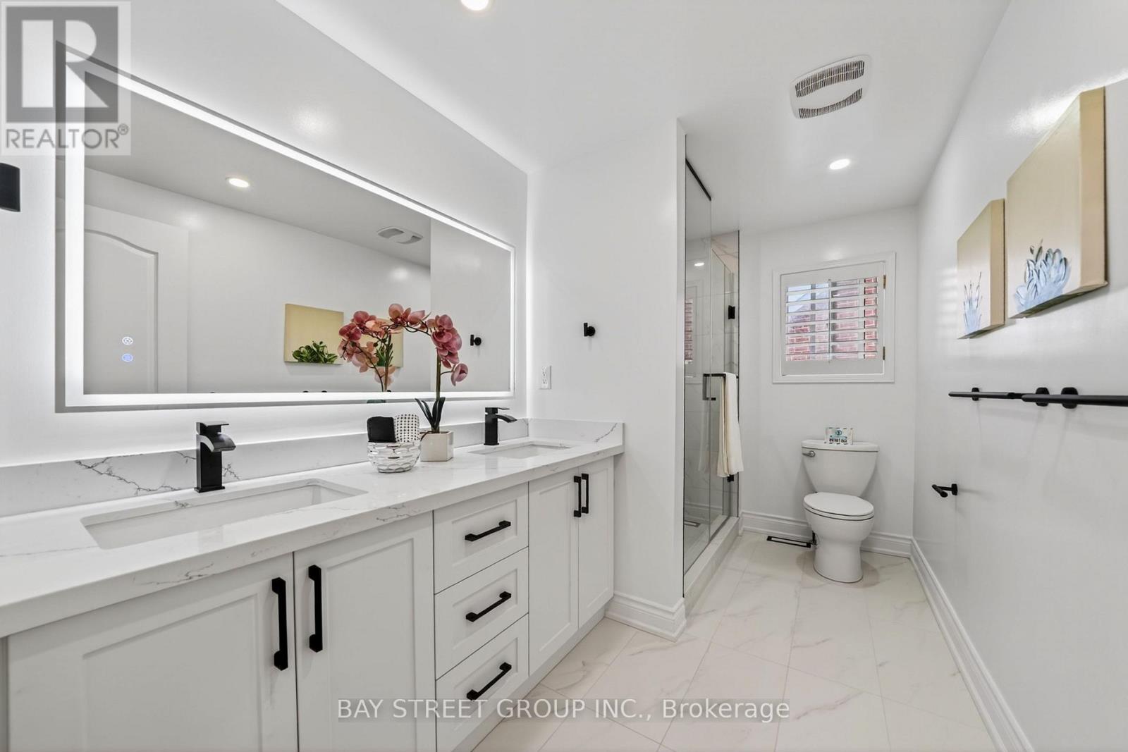 267 Wembley Road, Oakville, Ontario  L6H 6H3 - Photo 34 - W13056240