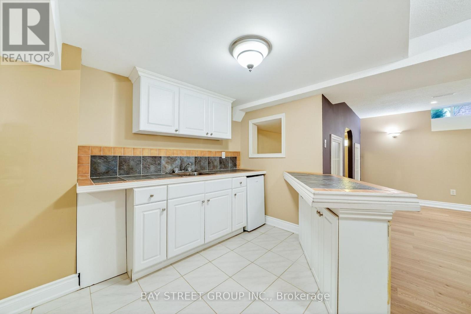 267 Wembley Road, Oakville, Ontario  L6H 6H3 - Photo 39 - W13056240