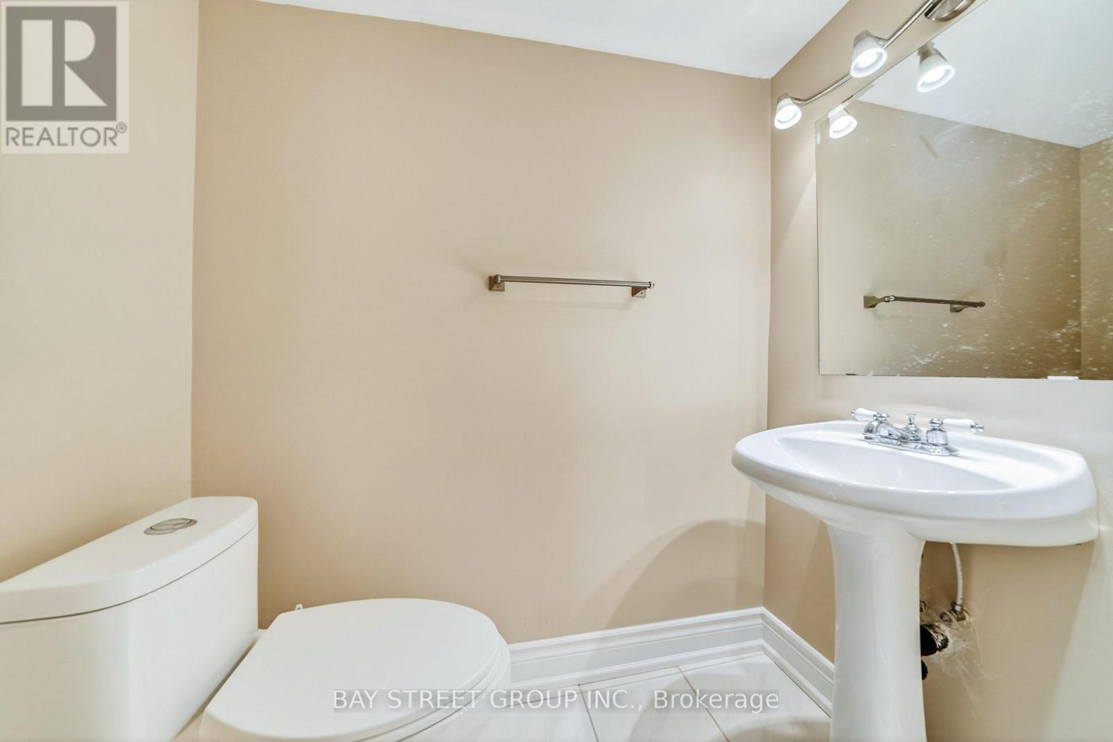 267 Wembley Road, Oakville, Ontario  L6H 6H3 - Photo 41 - W13056240