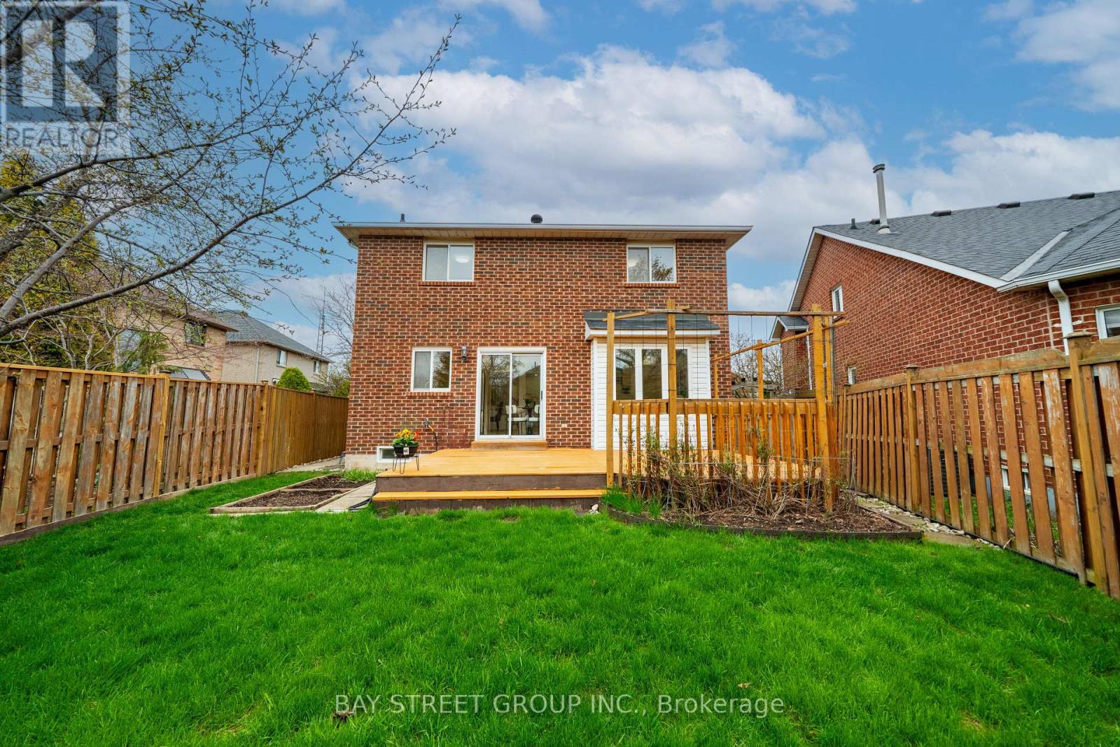 267 Wembley Road, Oakville, Ontario  L6H 6H3 - Photo 47 - W13056240