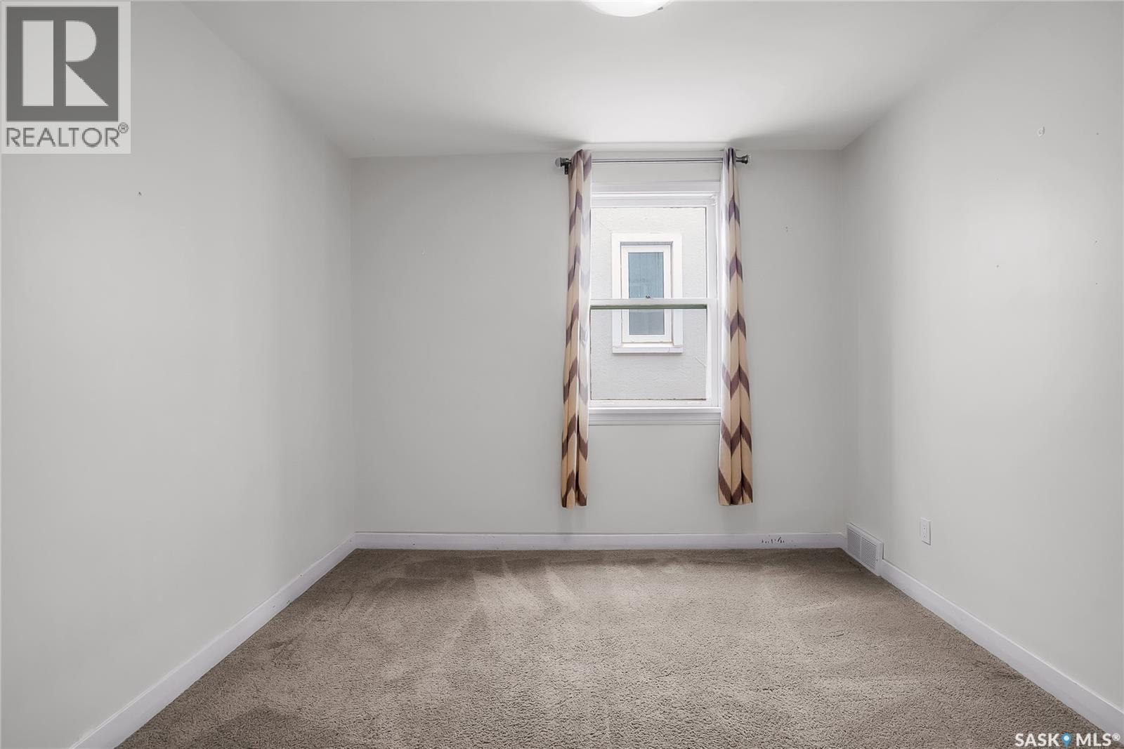 1231 Aird Street, Saskatoon, Saskatchewan  S7N 0T3 - Photo 19 - SK034201