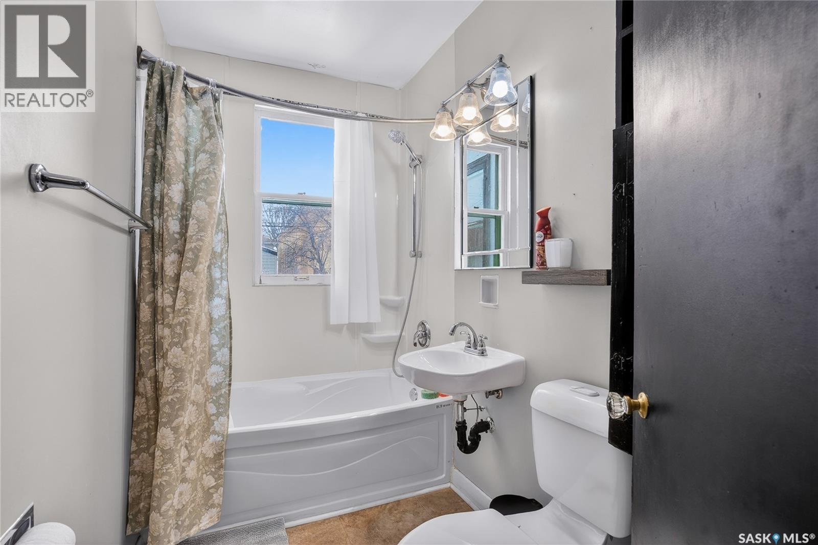 1231 Aird Street, Saskatoon, Saskatchewan  S7N 0T3 - Photo 24 - SK034201