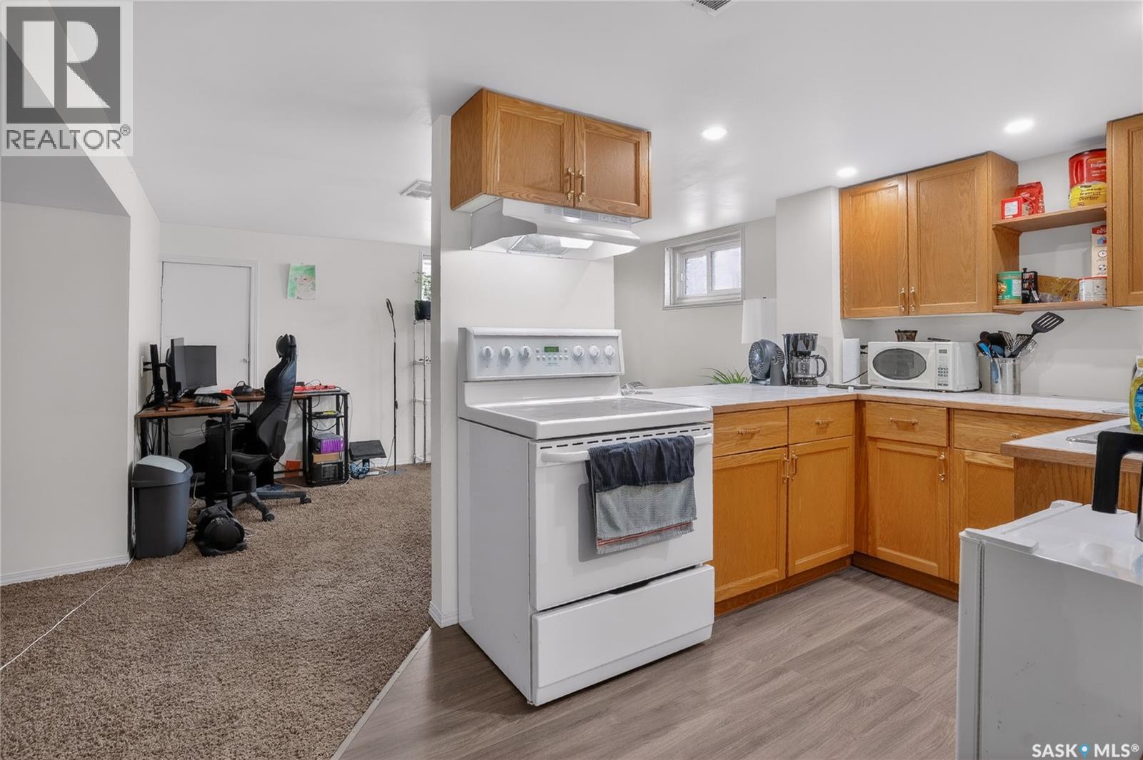 1231 Aird Street, Saskatoon, Saskatchewan  S7N 0T3 - Photo 25 - SK034201