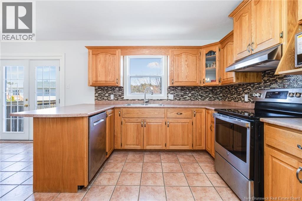 80 Duffie Drive, Oromocto, New Brunswick  E2V 4L3 - Photo 11 - NB138140