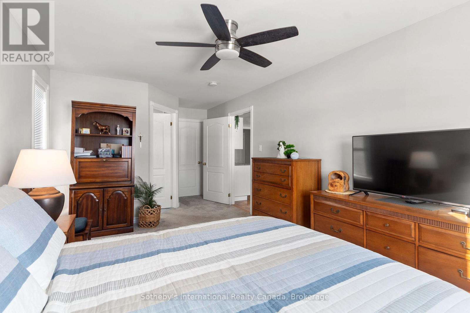 604 Champlain Road, Tiny, Ontario  L9M 0C2 - Photo 29 - S12765292