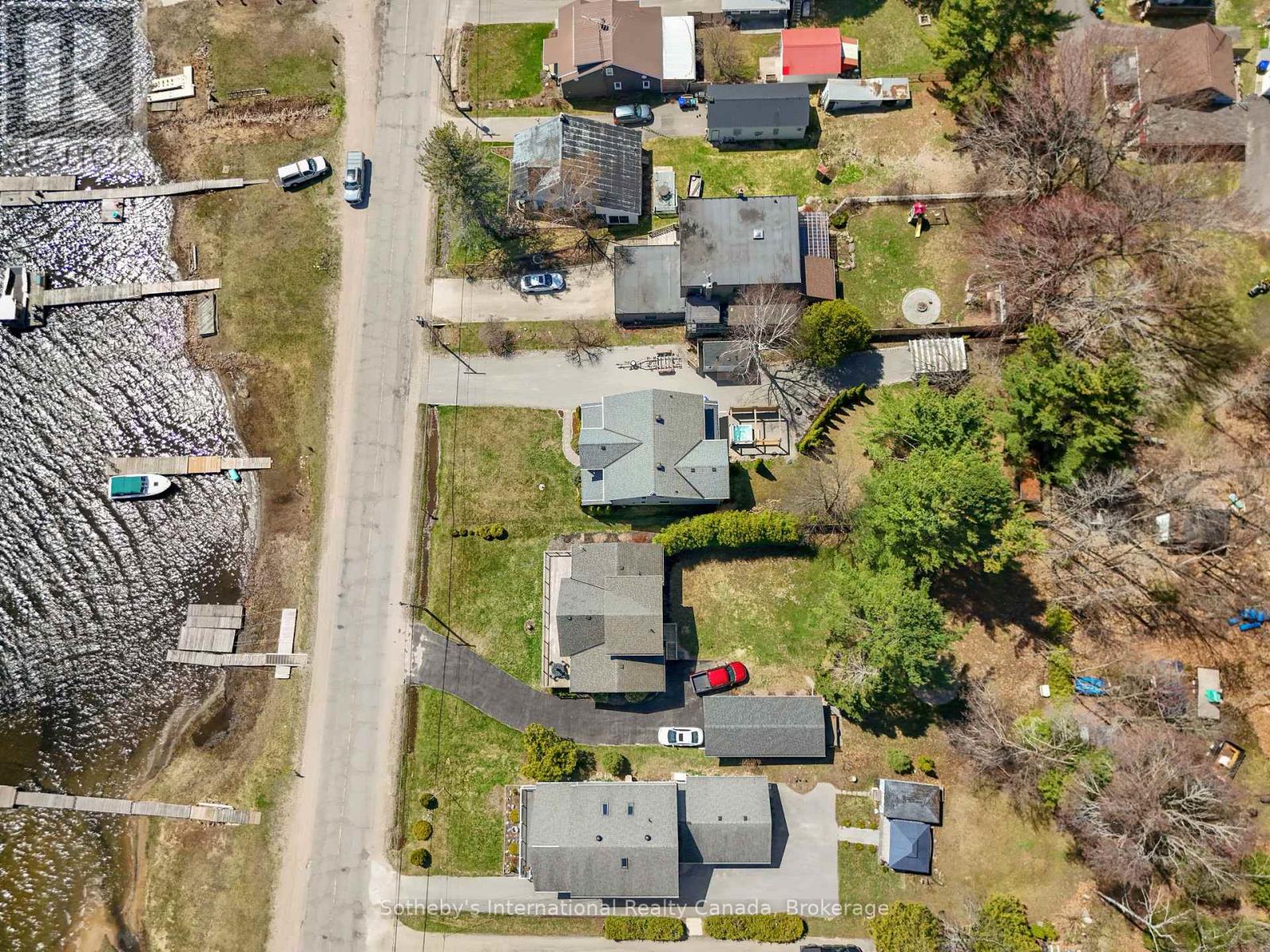 604 Champlain Road, Tiny, Ontario  L9M 0C2 - Photo 47 - S12765292