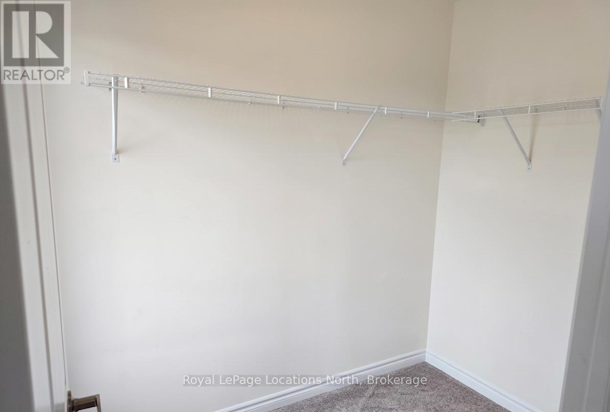 218 Roy Drive, Clearview, Ontario  L0M 1S0 - Photo 15 - S13056200