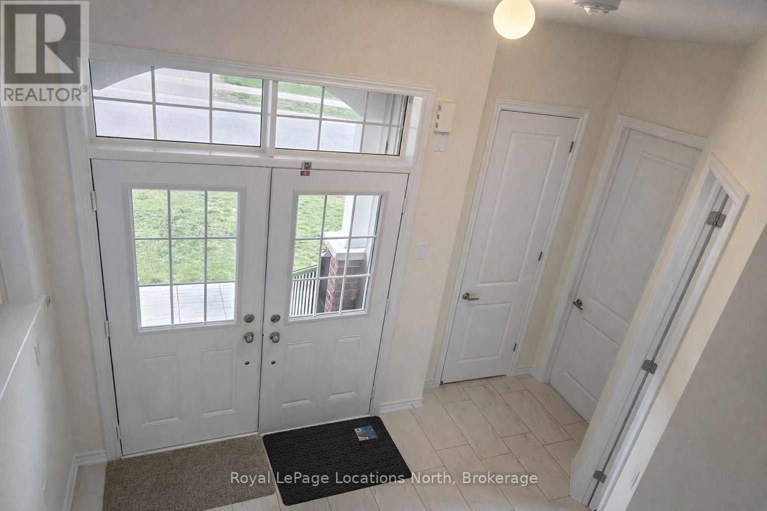 218 Roy Drive, Clearview, Ontario  L0M 1S0 - Photo 9 - S13056200