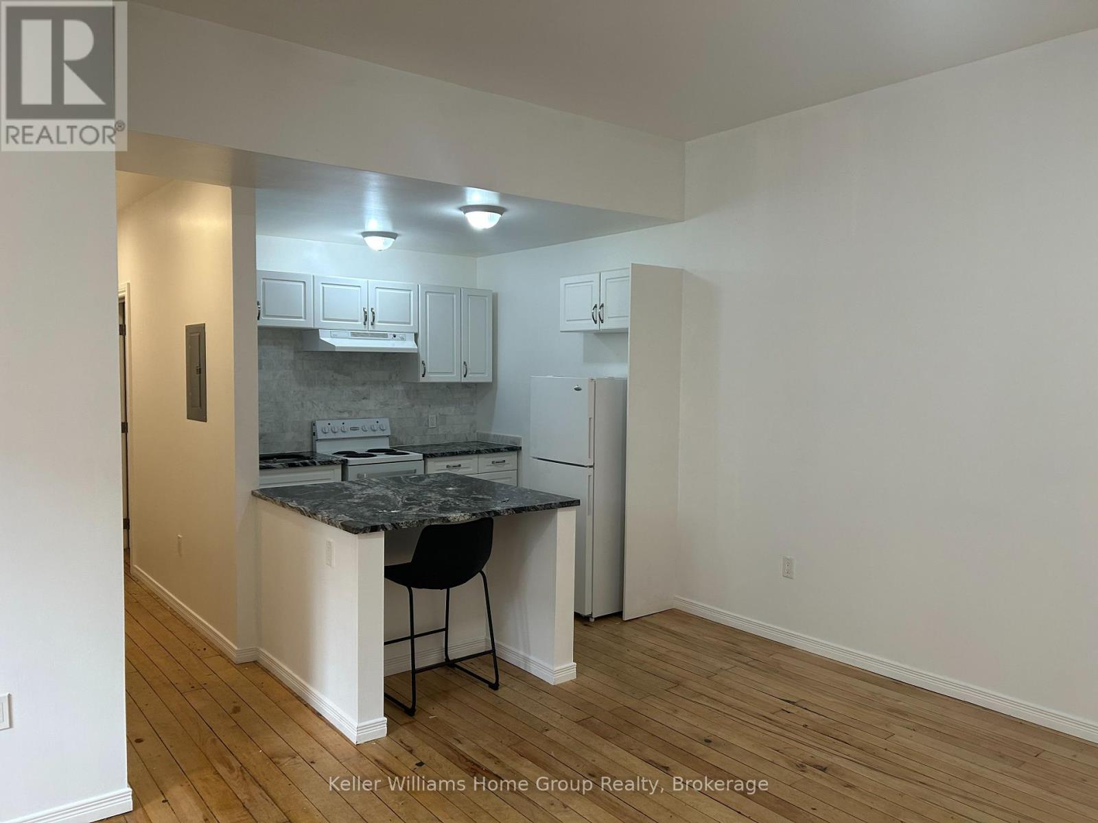 157 Main Street N, Wellington North, Ontario  N0G 2L2 - Photo 17 - X12766598