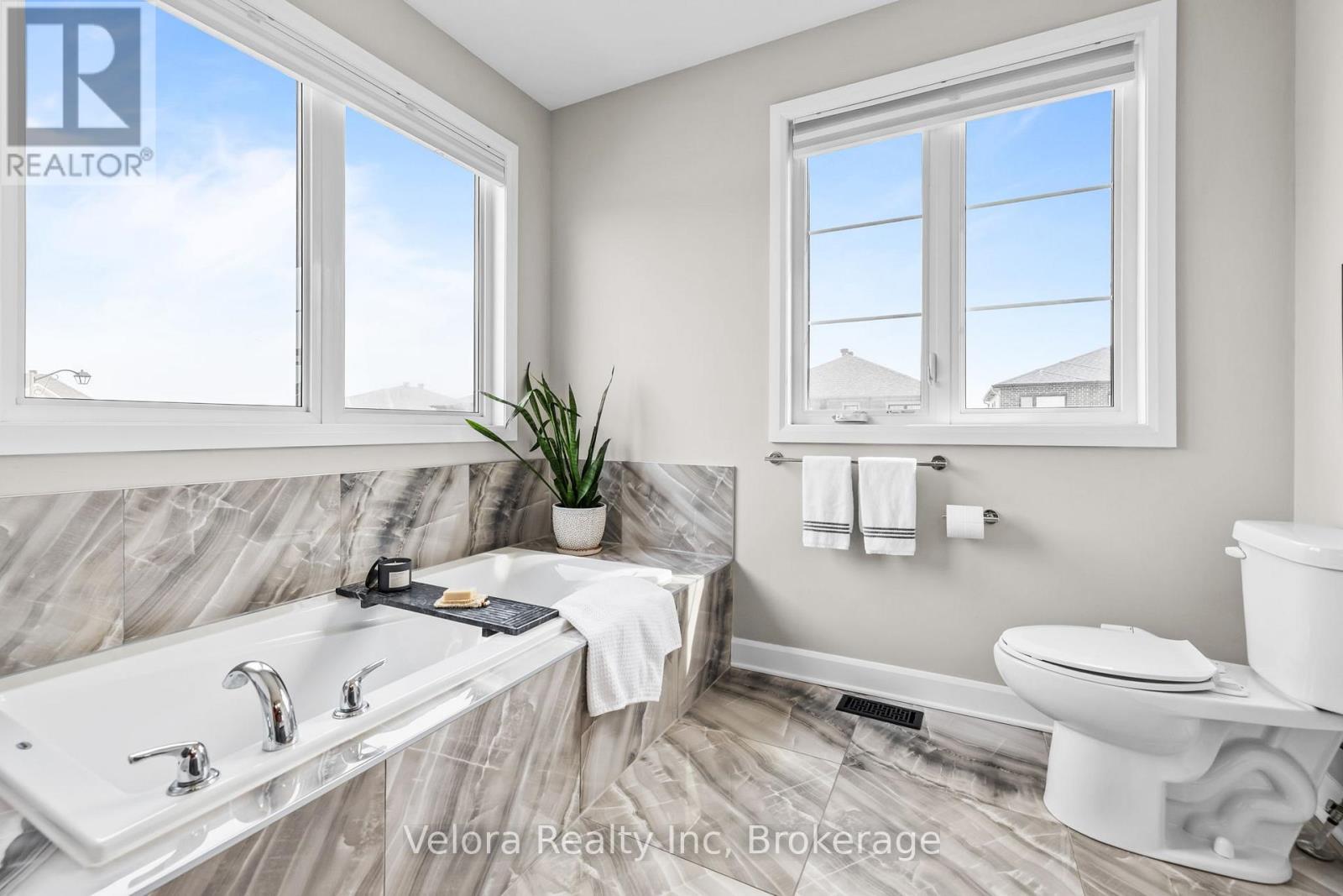 68 Malachigan Crescent, Ottawa, Ontario  K4A 1G5 - Photo 29 - X12945916