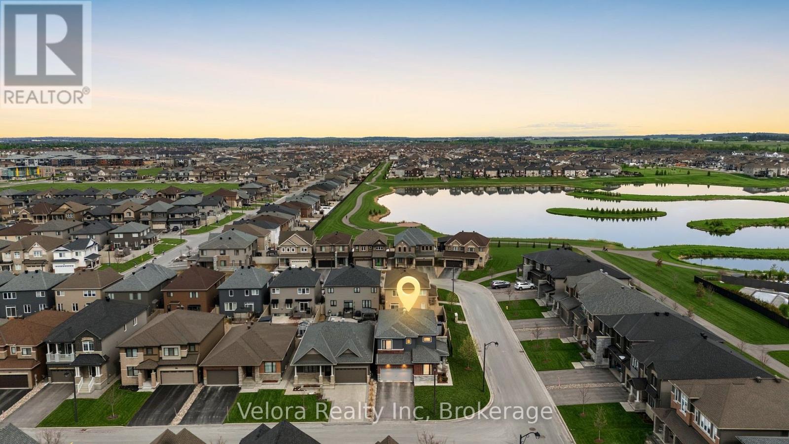 68 Malachigan Crescent, Ottawa, Ontario  K4A 1G5 - Photo 3 - X12945916