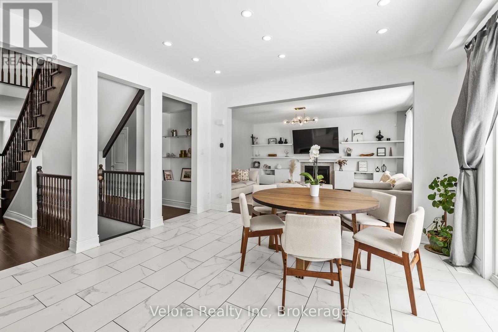 208 Rover Street, Ottawa, Ontario  K2V 0G2 - Photo 12 - X12975754