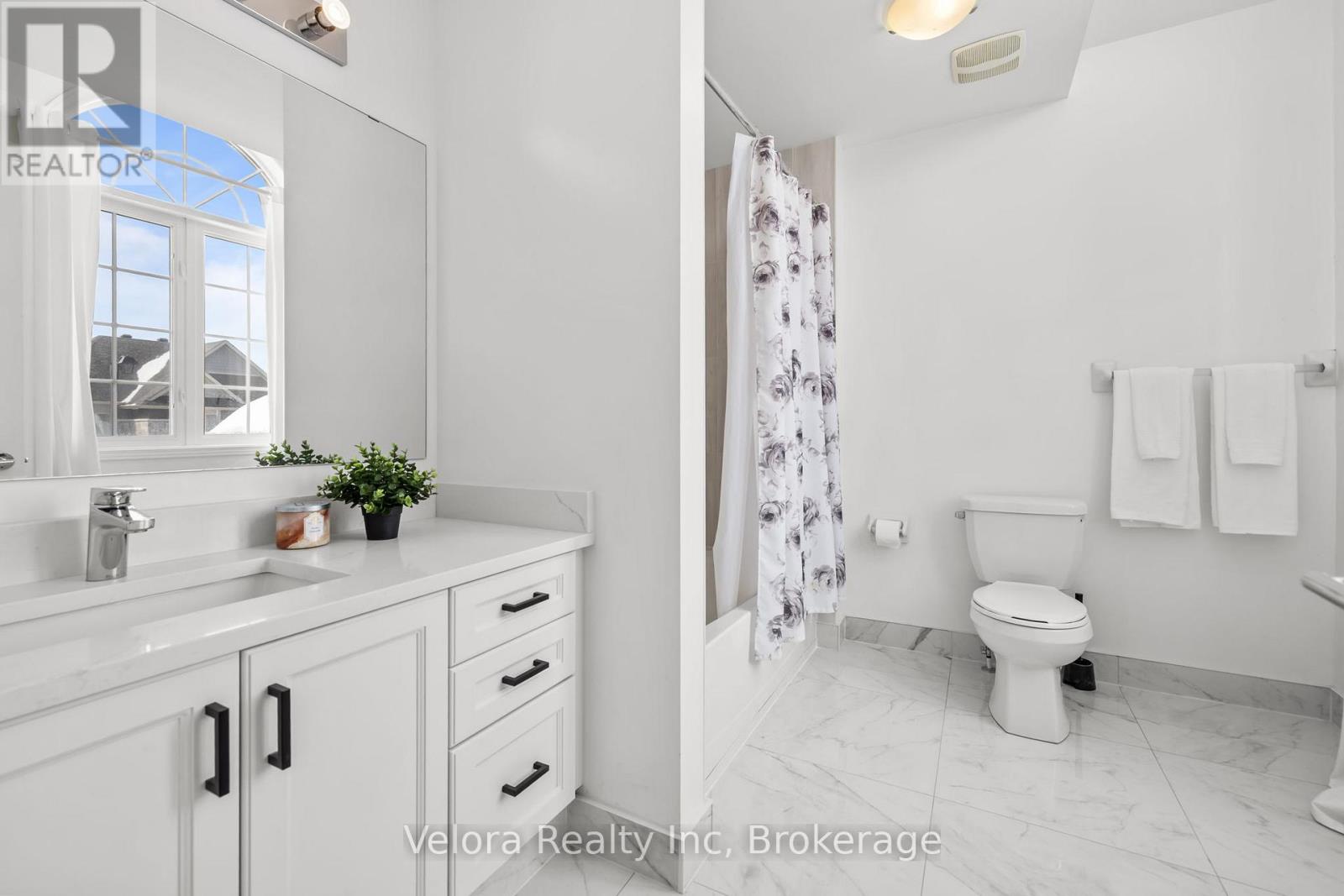 208 Rover Street, Ottawa, Ontario  K2V 0G2 - Photo 33 - X12975754