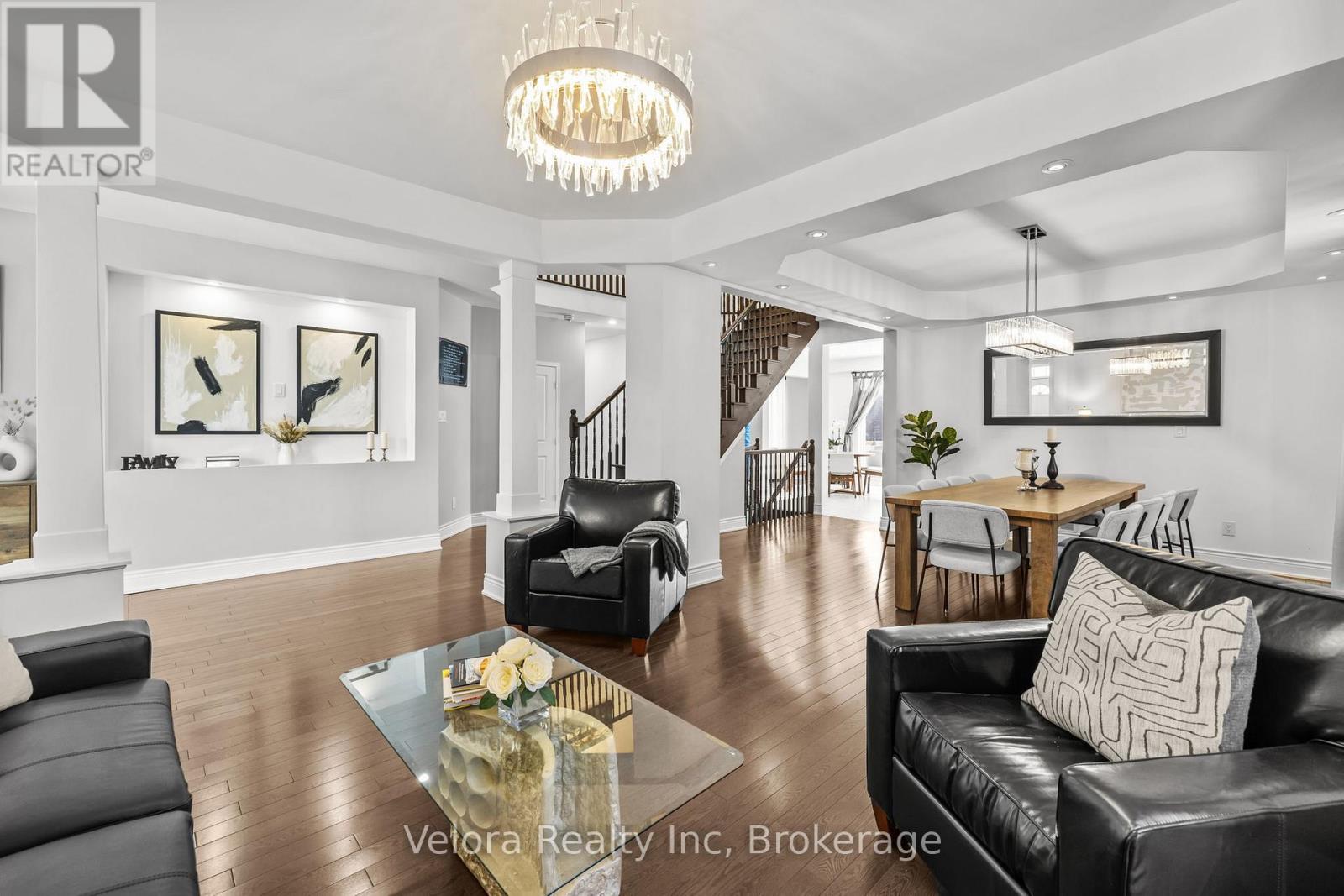 208 Rover Street, Ottawa, Ontario  K2V 0G2 - Photo 8 - X12975754